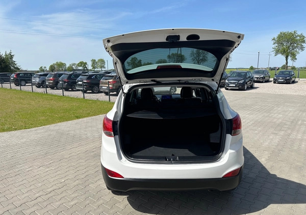 Hyundai ix35 cena 49900 przebieg: 156000, rok produkcji 2015 z Lesko małe 529